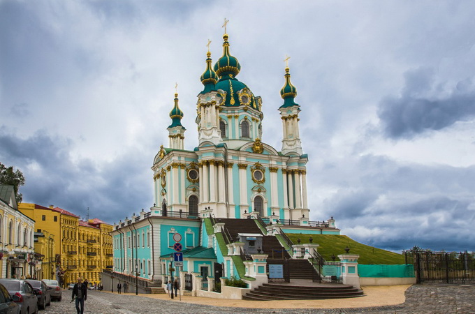 Киевский патриархат хочет отобрать Андреевскую церковь