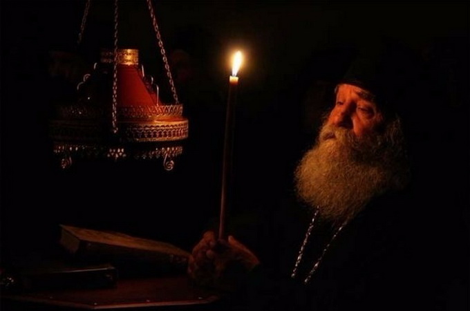 В ноябре Церковь чтит память 18 афонских святых