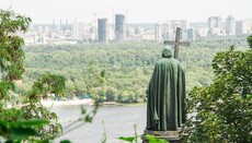Ко Дню Крещения Руси привели в порядок памятник князю Владимиру