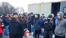 «Господь почув наші молитви»: УПЦ допомогла звільнити ще одного полоненого