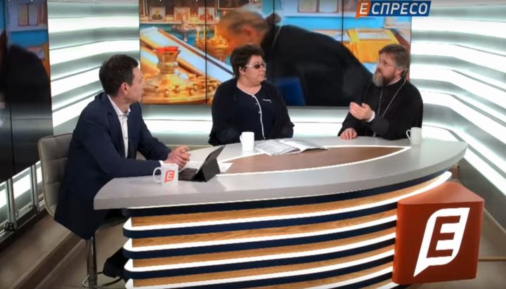 Передача "Политклуб" была посвящена идее создания ЕПЦ в Украине