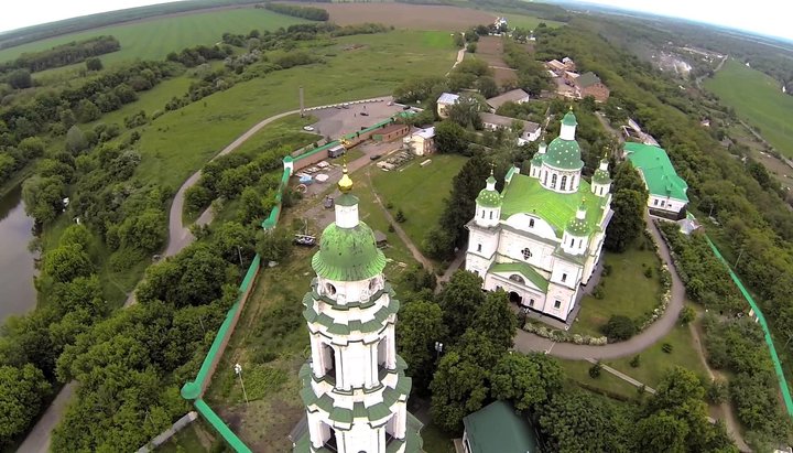 Спасо-Преображенский Мгарский монастырь