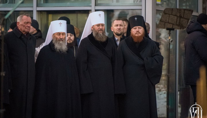 Предстоятель и архиереи УПЦ почтили память жертв Голодомора