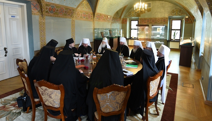 A meeting of the OCU "synod"