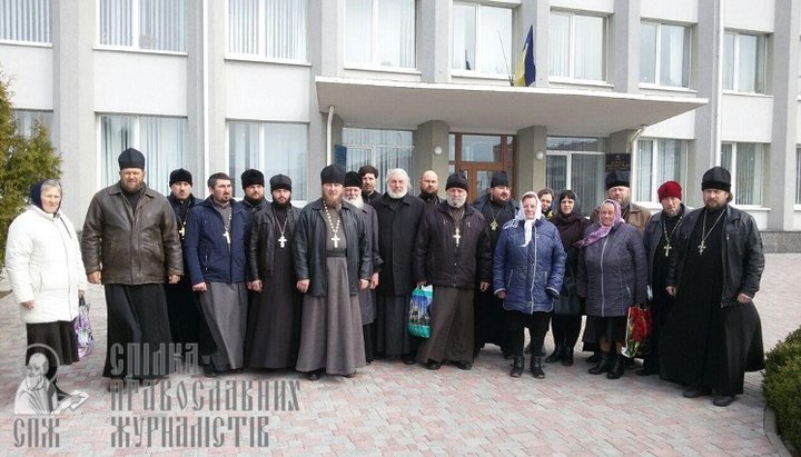UOC clerics appeal to head of Korets DSA regarding the situation in Kopytov