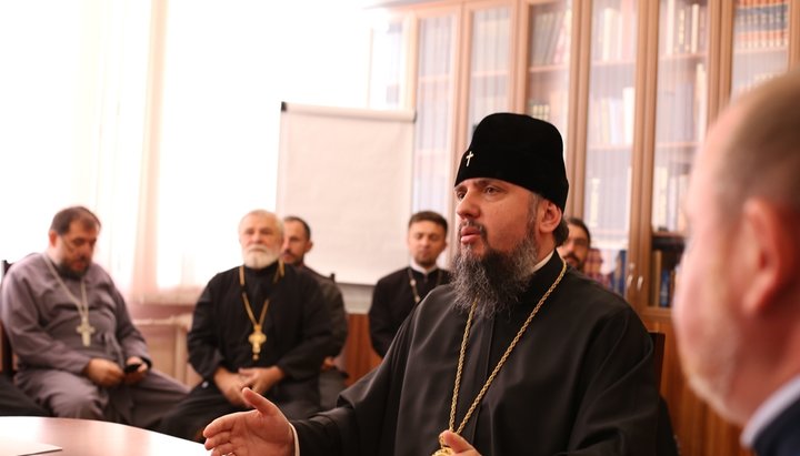 Epiphany Dumenko at a meeting with the "rectors" of Kiev churches. Photo: the official website of OCU