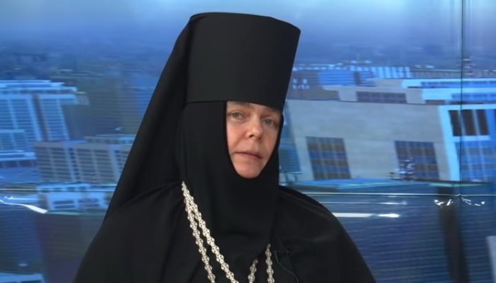 Настоятельница Свято-Архангело-Михайловского женского монастыря города Одессы игумения Серафима (Шевчик). Фото: YouTube