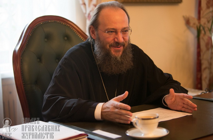 Ректор духовной семинарии: "Провожу собеседования даже с будущими женами студентов"