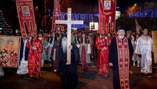 Протестні молебні в Чорногорії зібрали десятки тисяч віруючих