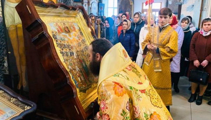 У Конотопській єпархії перебуває ікона «Єдність, мир, любов». Фото: pravlife.org