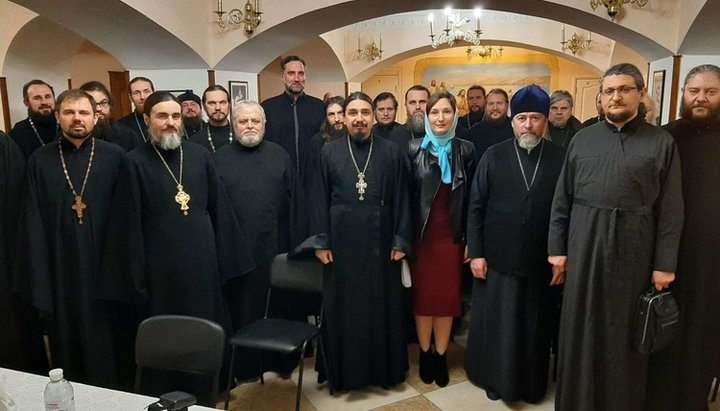 У Запорізькій єпархії обговорили захист прав віруючих УПЦ