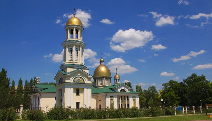 Свято-Андріївський кафедральний собор УПЦ в Запорожжі. Фото: zabytki.in.ua