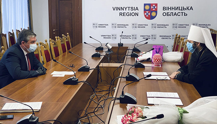 Встреча губернатора Винницкой области Владислава Скальского и митрополита Винницкого и Барского Варсонофия (Столяра). Фото: eparhia.vinnica.ua