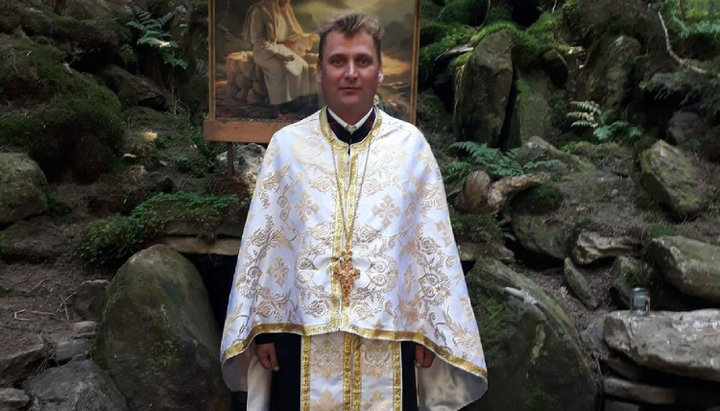 "You're taken at gunpoint, prepare to be buried," OCU threatens UOC priest
