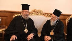 Αρχιεπ. Κύπρου αρνείται ότι αυτός και ο Οικουμενικός πήραν χρήματα από ΗΠΑ