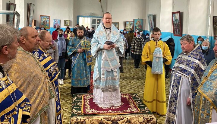 Zoria's "Bishop's Divine Service" in Pryputni. Photo: facebook.com/yevstr