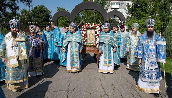 Празднования в честь иконы Божией Матери «Луганская». Фото: eparhia.lg.ua