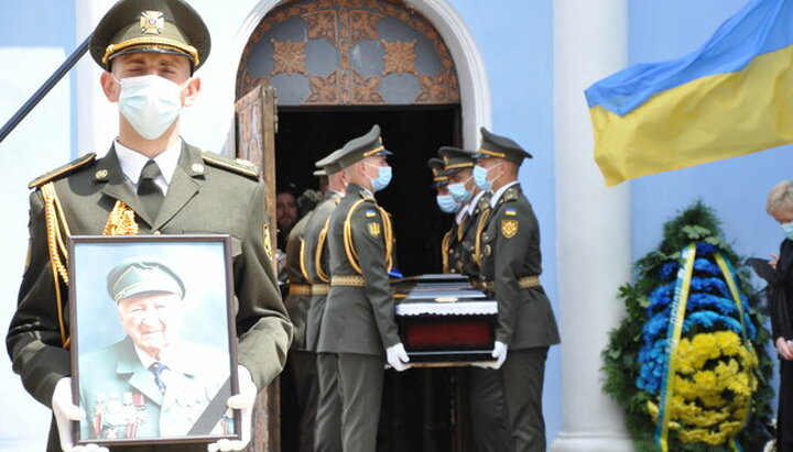 Про «відспівування» нациста в головному соборі ПЦУ