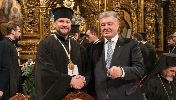 "Боксер" Адріан Кулик та "гетьман" Петро Порошенко. Фото: pentapostagma.gr