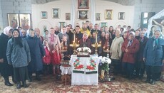Молимся всей общиной: верные УПЦ Полесского просят помочь в постройке храма