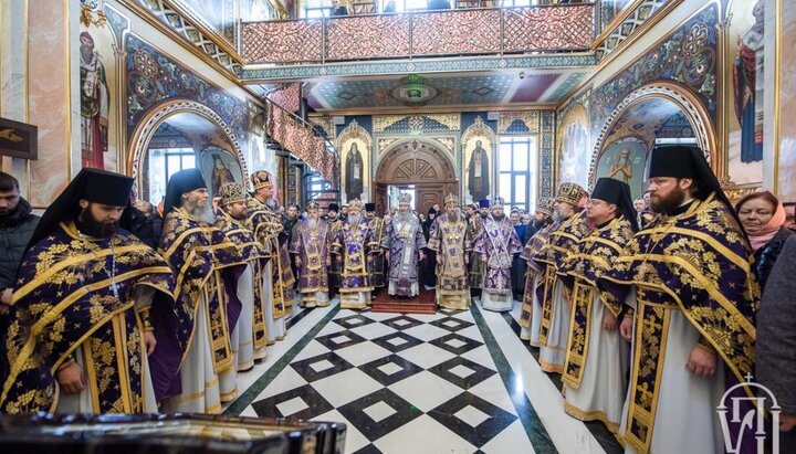 Литургия в Киево-Печерской лавре. Фото: news.church.ua