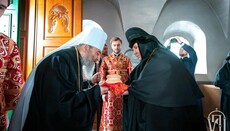 Предстоятель УПЦ очолив Божественну літургію у Флорівському монастирі