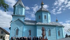 OCU members clash with UOC faithful during attempted church raid in Stadnyky