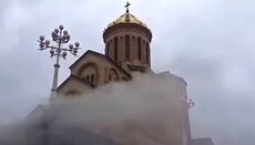 У Грузії сталася пожежа у кафедральному соборі Святої Трійці (ВІДЕО)