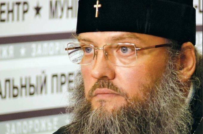 Архиепископ Лука предостерёг власти от "неконтролируемых последствий" дискриминации духовенства и верующих УПЦ