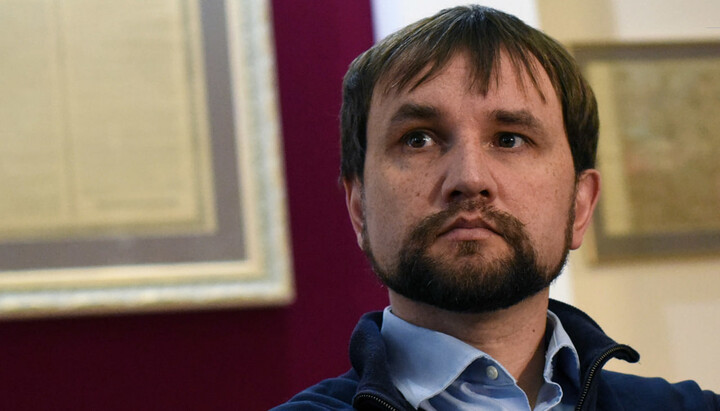 Те, кто не принимают украинскую церковь, должны покинуть страну, – Вятрович