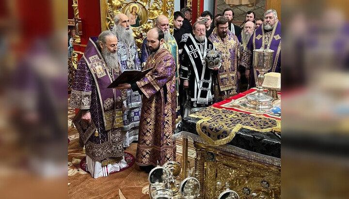 Чин мироварения в монастыре Феофании. Фото: Telegram-канал «Церковное обозрение»