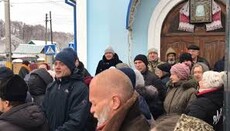 Якщо ПЦУ не підтримують захоплення, треба повертати храми власникам