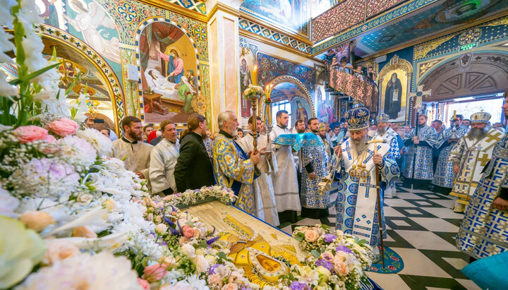 Чин погребения Плащаницы Божией Матери в Киево-Печерской лавре. Фото: news.church.ua