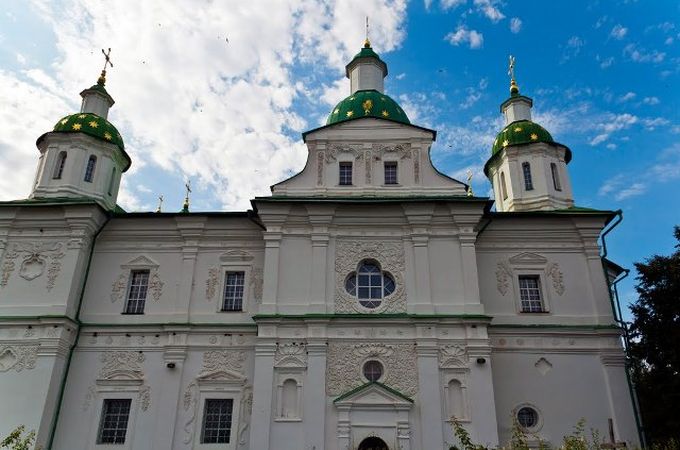 Предстоятель УПЦ совершит Литургию в Мгарском монастыре