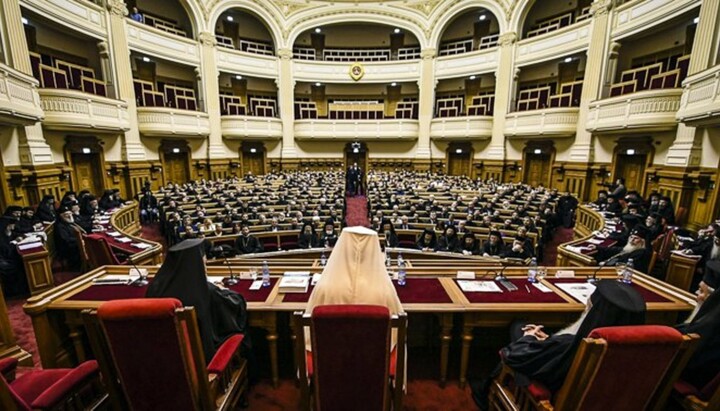 Про заснування «Румунської Церкви України»