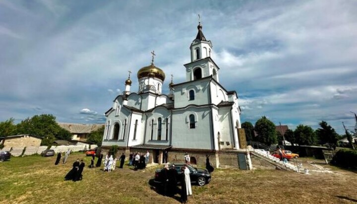 Храм в Белозерске. Фото: Покровское викариатство