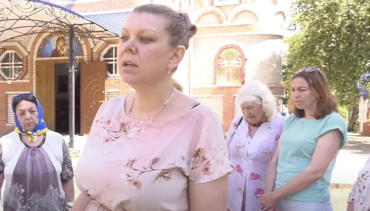 Meeting of OCU parishioners dissatisfied with Ivan Kulynych. Photo: screenshot from "33 kanal" YouTube channel