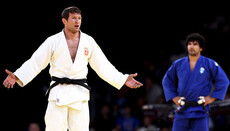 Федерация дзюдо наказала спортсмена из Сербии за крестное знамение