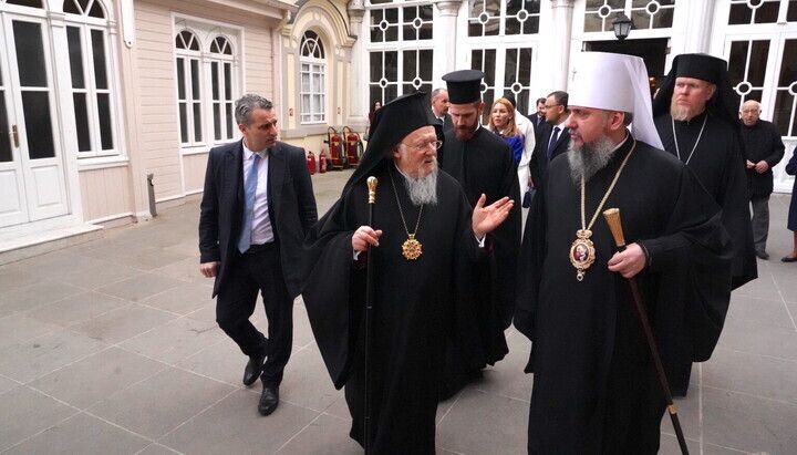 Religious scholar: Phanar criticizes the actions of the OCU head