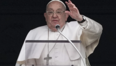 Pope сalls Trump’s plans for mass deportation of immigrants a "disgrace"