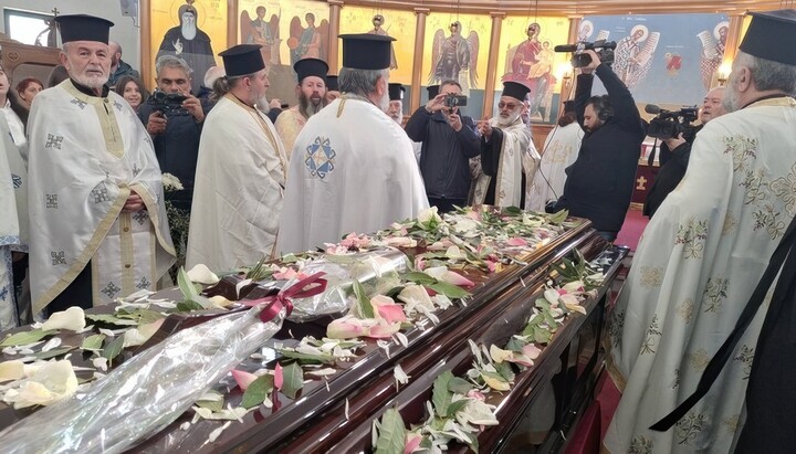 Заупокойное богослужение в митрополии Гирокастры. Фото: СПЖ