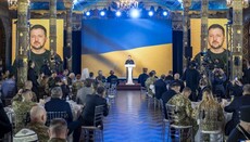 Зеленский: Нардепы вместо работы ходят по молитвенным завтракам
