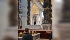 Vandal destroys altar in St. Peter’s Basilica at the Vatican