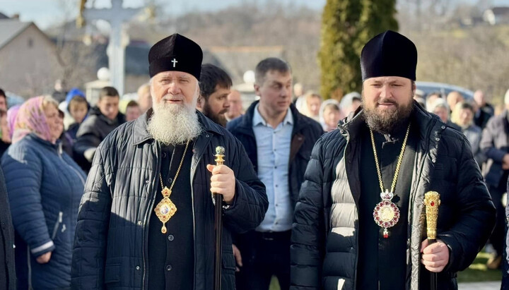 Metropolitan Theodore and Bishop Hilarion. Photo: Metropolitan Theodore’s Facebook