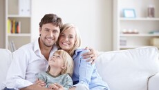Υπ. Υγείας των ΗΠΑ επιβεβαίωσε ότι μόνο ένας άνδρας μπορεί να είναι πατέρας και μόνο μια γυναίκα μπορεί να είναι μητέρα