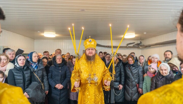 Metropolitan Theodosiy consecrated a temporary Church in Honor of St. Seraphim of Sarov. Photo: Cherkasy Eparchy