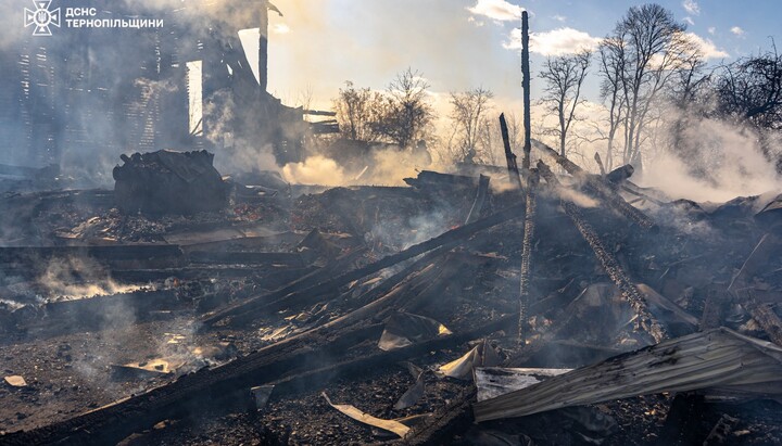 St. George’s Church in the Village of Katerynivka has burned down. Photo: State Emergency Service of Ukraine
