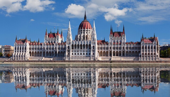Парламент Угорщини. Фото: Турнавигатор
