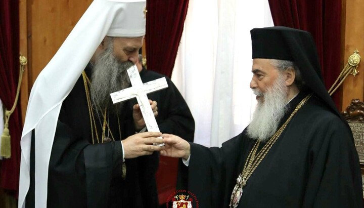 Патріарх Порфирій і Патріарх Феофіл. Фото: Фейсбук Єрусалимського Патріархату