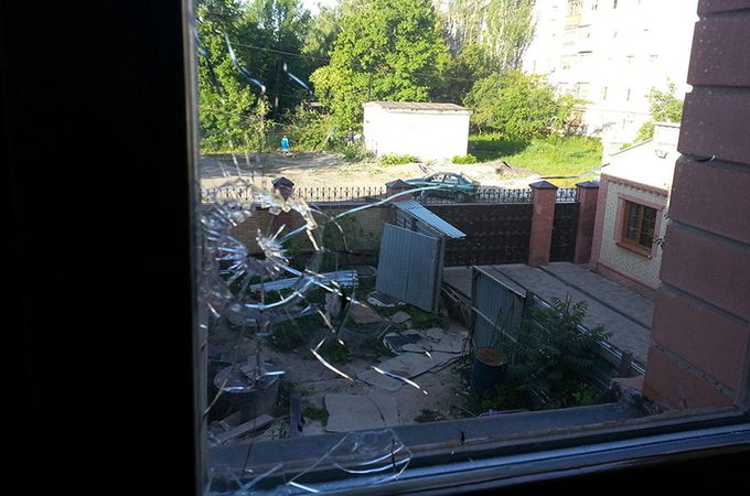 Горловское епархиальное управление УПЦ снова стало жертвой артобстрела